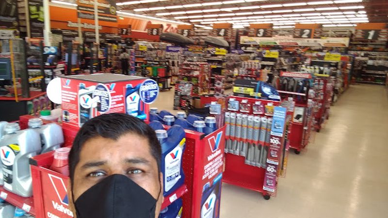 AutoZone — Bucerías
