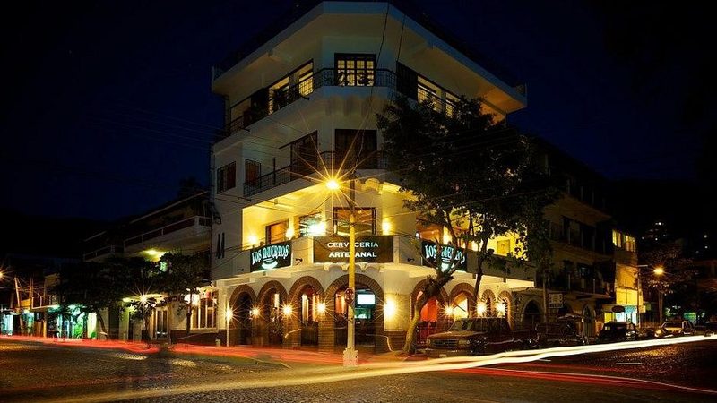 Los Muertos Brewing